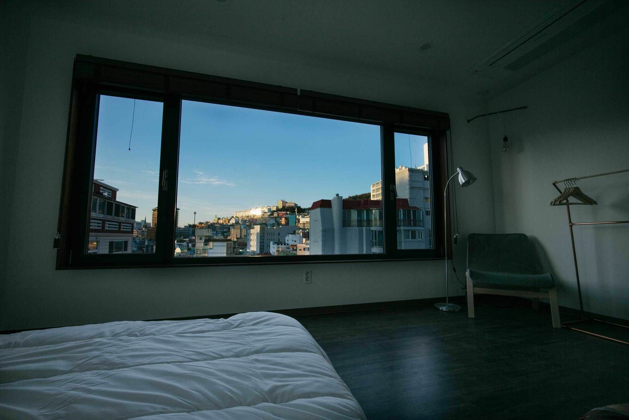 Morning Dew Guesthouse Busan Eksteriør billede